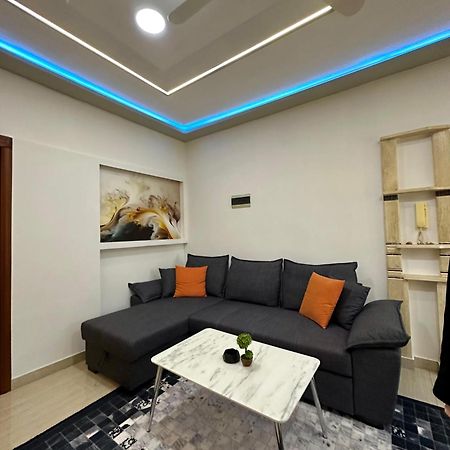 דירות Sea View Apartament. Luxury Area In Durres Beach. מראה חיצוני תמונה